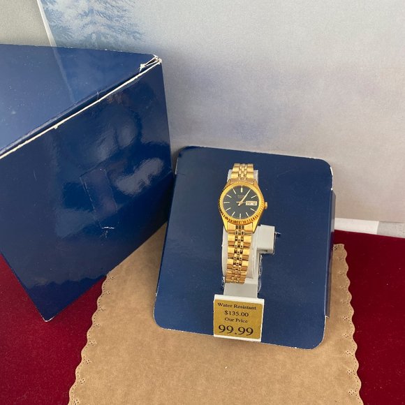 Pulsar Gold Tone Black Dial Ladies Watch Diver Style Coin Edge Bezel - Picture 3 of 3